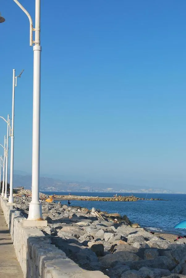 Una Ventana Al Mar En Málaga Spagna